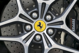 Ảnh chi tiết  bánh xe Ferrari California 